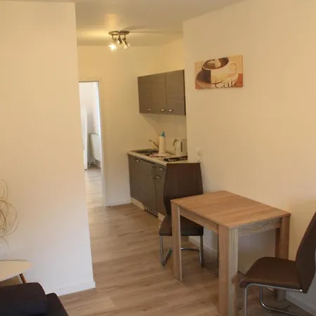 Bodden アパート ゼリン