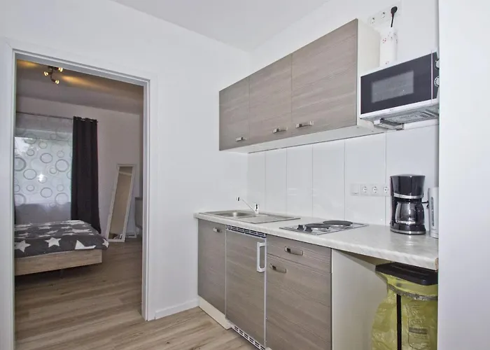 Bodden アパート ゼリン